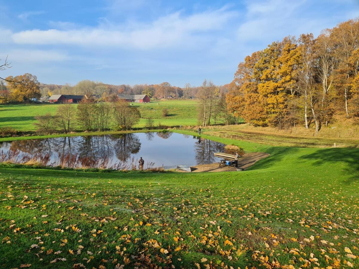 Byskolansvandrarhem Bronnestad Luaran gambar