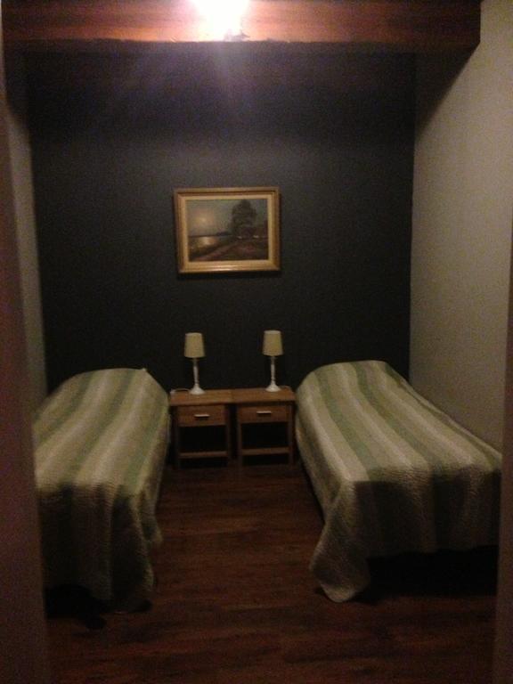 Byskolansvandrarhem Bronnestad Bilik gambar