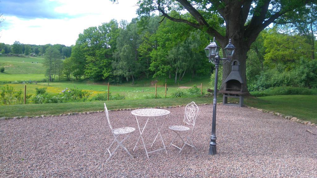 Byskolansvandrarhem Bronnestad Luaran gambar