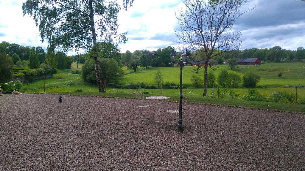 Byskolansvandrarhem Bronnestad Luaran gambar