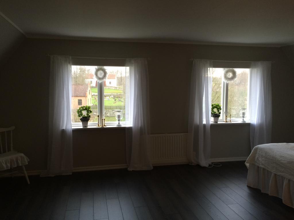 Byskolansvandrarhem Bronnestad Luaran gambar